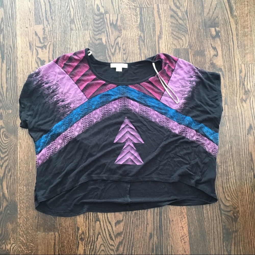 💸4/25 sale F21 tribal print crop top